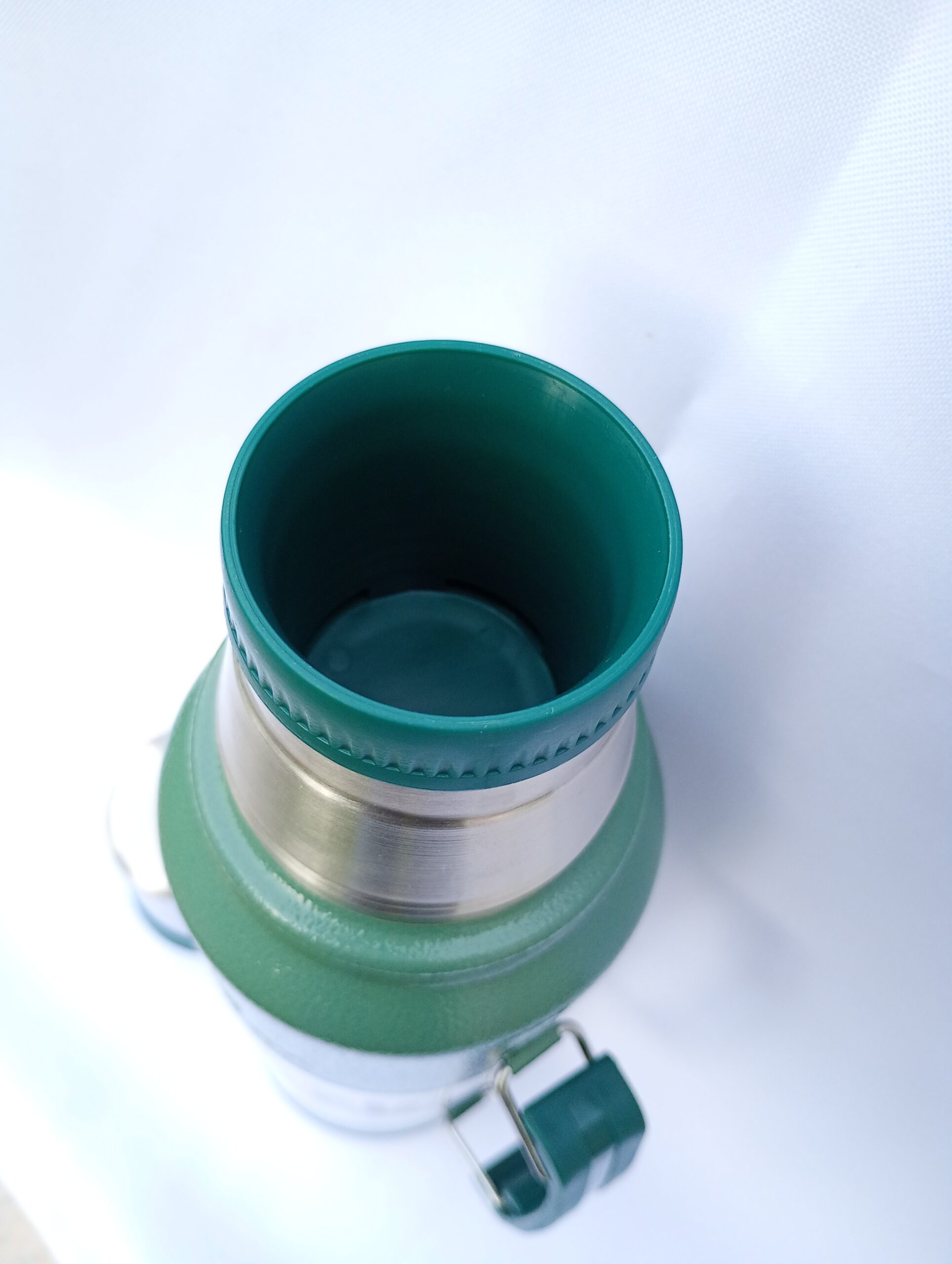 Termo Classic Verde 1.3 Lt - Imagen 5
